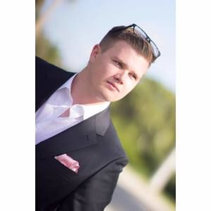 Meet your Posher, Garrette